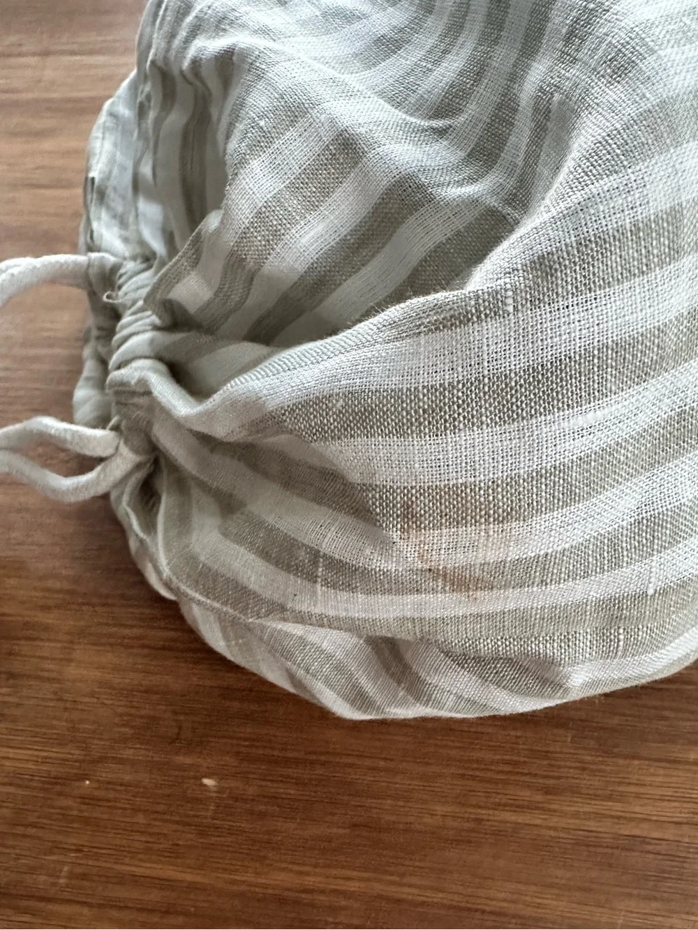 NWOT Quince European Linen Duvet Cover Only, Full/Queen, Willowleaf/White Stripe